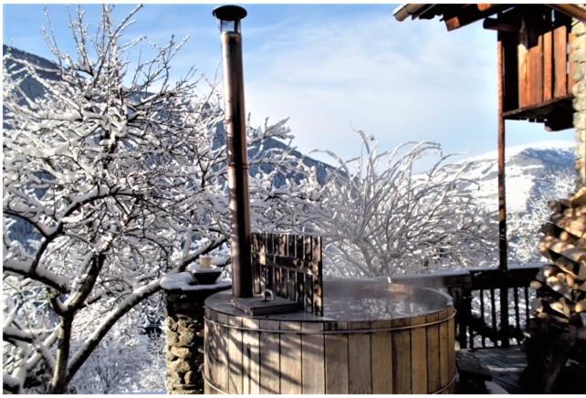 La Ferme D'Angele Bed & Breakfast Bourg-Saint-Maurice Exterior foto